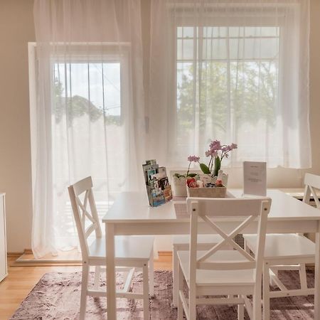 Lianne Apartman ミシュコルツ エクステリア 写真
